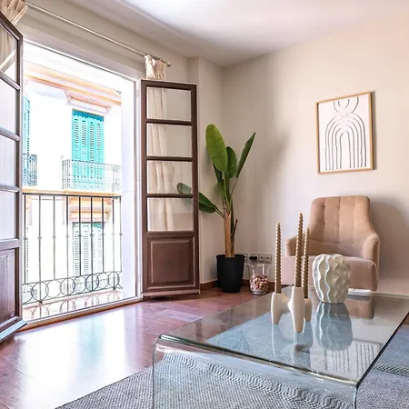 Down Town Apartment